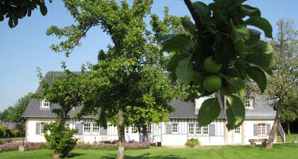 “Romantic Suite” Guest Room with Shared Terrace, Garden, and Wi-Fi