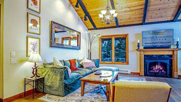 Condo, Multiple Beds, Patio, Mountain View (Sun Valley Condo 164) | Living area | 42-inch flat-screen TV with digital channels