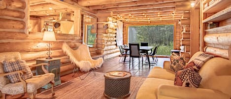 House, Multiple Beds, Kitchen, Mountain View (The Barn on Warm Springs Creek) | Living area | 42-inch flat-screen TV with digital channels