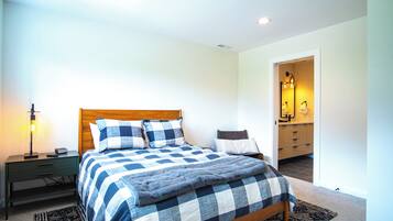 Appart'hôtel, plusieurs lits, patio, vue montagne (Mountain View Villa) | 3 chambres, décoration personnalisée, ameublement personnalisé