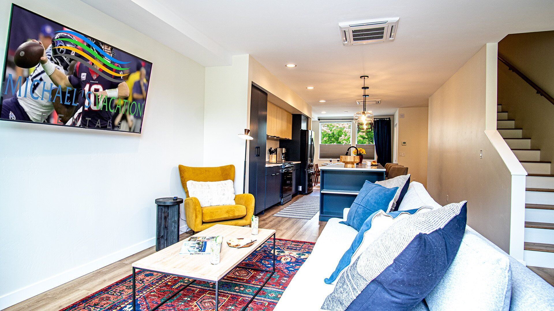 Condo, Multiple Beds, Patio, Mountain View (Mountain View Villa) | Living area