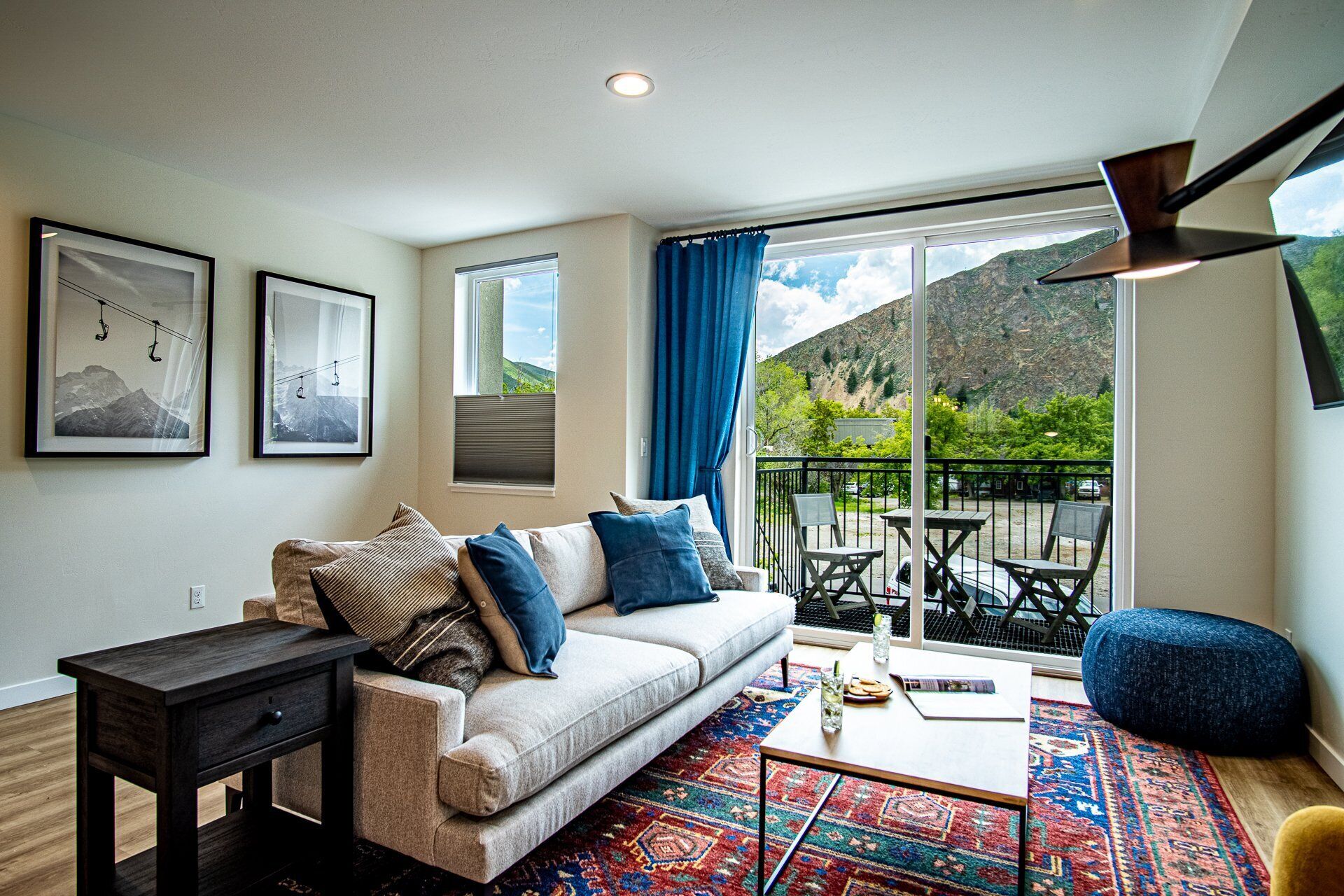 Condo, Multiple Beds, Patio, Mountain View (Mountain View Villa) | Living area