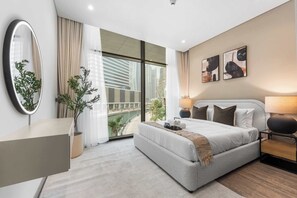 2 bedrooms, iron/ironing board, WiFi, bed sheets - Free housekeeping visits during your stay - StayShort - Canal View 2BR in the Heart of Business Bay - Sleeps 6! (Business Bay)