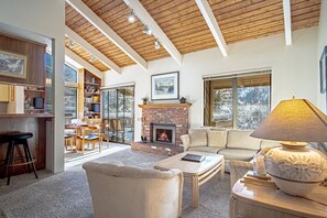 Condo, Multiple Beds, Patio, Mountain View (Sun Valley Condo 120) | Living area | 42-inch flat-screen TV with digital channels