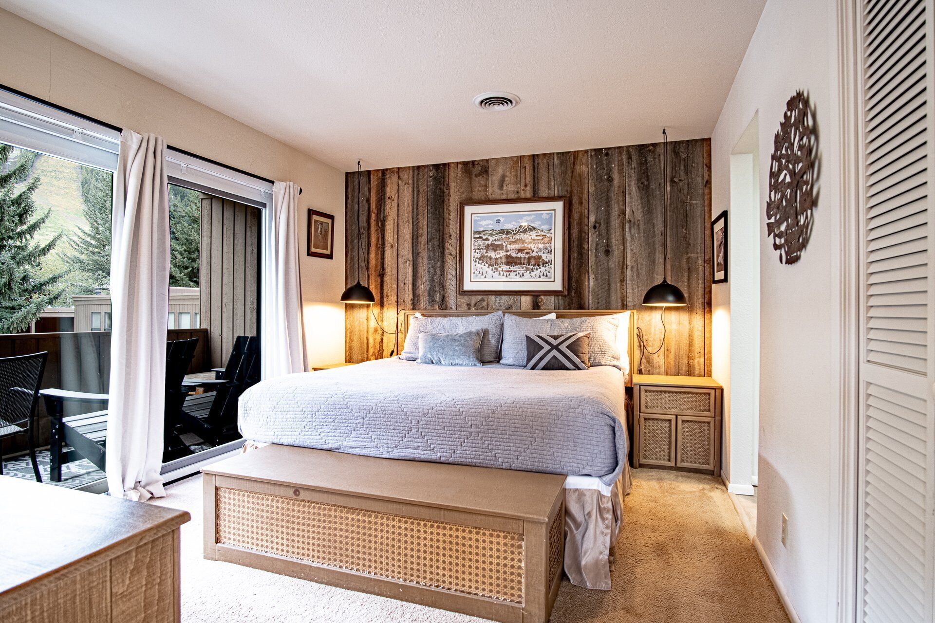 Condo, Multiple Beds, Balcony, Mountain View (Sawtooth Ski Condo) | 3 bedrooms, individually decorated, individually furnished, bed sheets