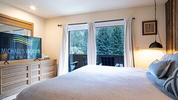 Apartamento, varias camas, balcón, vistas a la montaña (Sawtooth Ski Condo) | Vistas desde la habitación