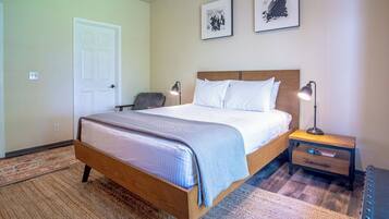 2 bedrooms, individually decorated, individually furnished, bed sheets