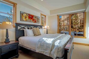 Condo, Multiple Beds, Patio, Mountain View (Elkhorn Springs Sanctuary) | 2 bedrooms, individually decorated, individually furnished, bed sheets