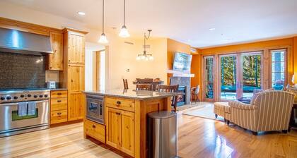 Elkhorn Springs Sanctuary - Pool/hot Tub/underground Parking