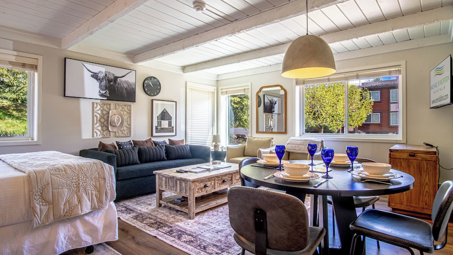Atelier Escape - Sun Valley Studio + Resort Amenities