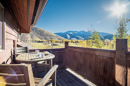 House, Multiple Beds, Patio, Mountain View (Creekside on Quigley) | Outdoor dining. Creekside on Quigley - 3BD Private Home on Trails + Hot Tub