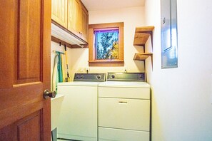 Huis, meerdere bedden, patio, uitzicht op bergen (Creekside on Quigley) | Wasservice