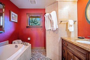 Bathroom - Creekside on Quigley - 3BD Private Home on Trails + Hot Tub (Hailey)