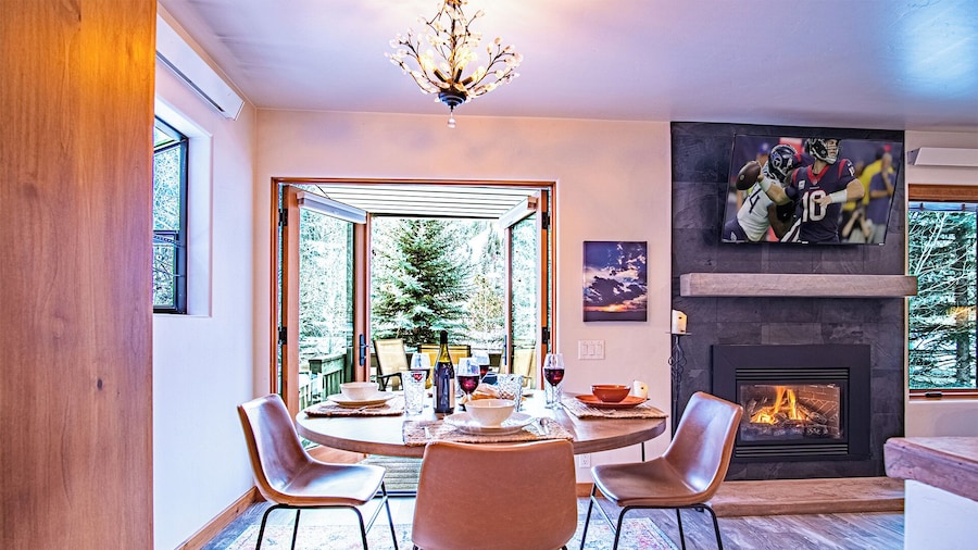 Sun Valley Condo 123