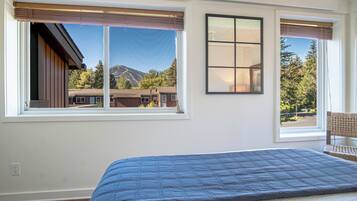 Condo, 2 Queen Beds, Patio, Mountain View (Atelier Alpine) | 2 bedrooms, individually decorated, individually furnished