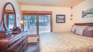 Condo, Multiple Beds, Patio, Mountain View (Sun Valley Condo 101) | 1 bedroom, individually decorated, individually furnished, bed sheets