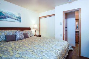 Condo, nhiều giường, sân hiên, quang cảnh núi (Sun Valley Condo 101) | 1 phòng ngủ, trang trí khác biệt