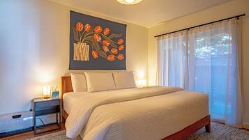 Condo, nhiều giường, sân hiên, quang cảnh núi (Parkside Condo 229B) | 2 phòng ngủ, trang trí khác biệt