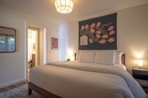 公寓式客房, 多张床, 露台, 山景 (Parkside Condo 229B) | 2 多间卧室、特色装修、特色家居、床单