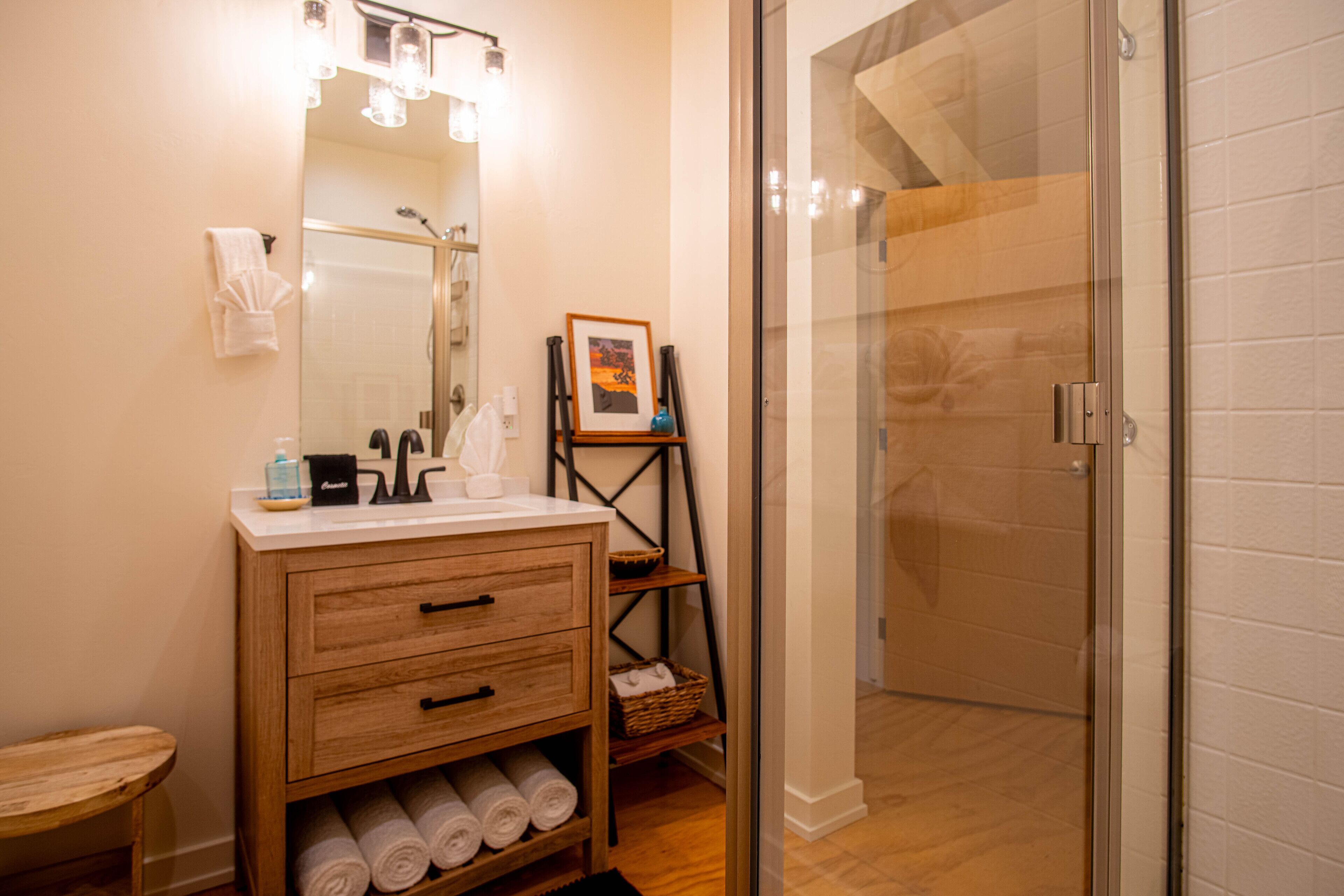 Condo, Multiple Beds, Patio, Mountain View (Parkside Condo 229B) | Bathroom | Towels