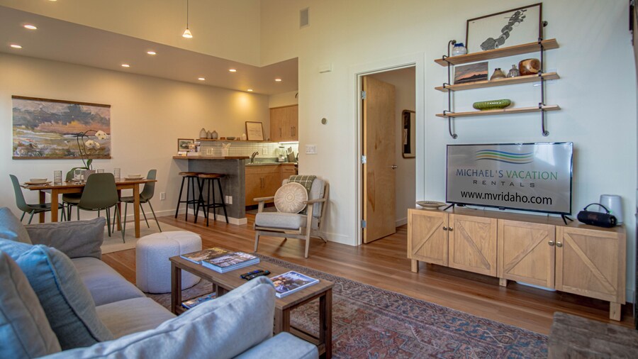 2bd, 2BA Ketchum Condo Newly Remodeled & Central