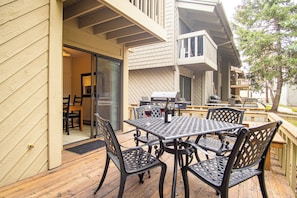 BBQ/picnic Area - Sv145 - Walk to Lifts & Town - Hot Tub & Pool (Ketchum)