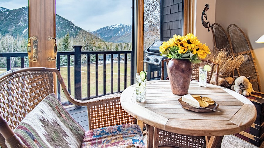 C21 Bigwood - Stunning Baldy Views