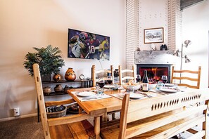 Interior - C21 Bigwood - Stunning Baldy Views (Ketchum)