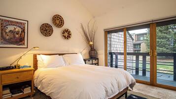 Condo, varias camas, patio, vista a la montaña (Bigwood C21) | 2 habitaciones, decoración personalizada y muebles diferentes