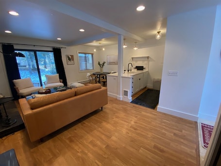 Condo, Multiple Beds, Patio, Mountain View (Andora Villa 123) | Interior