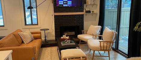 Condo, Multiple Beds, Patio, Mountain View (Andora Villa 123) | Living area | 42-inch flat-screen TV with digital channels