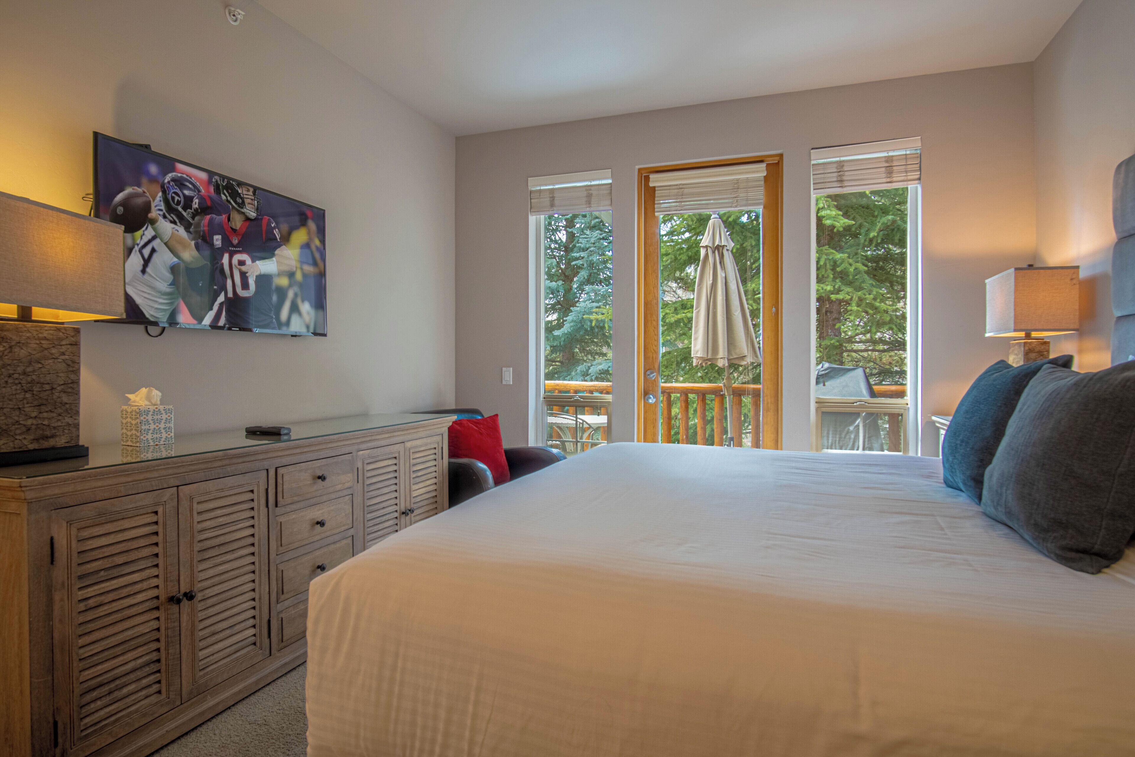 Condo, Multiple Beds, Patio, Mountain View (Snow Star Condo 24) | 3 bedrooms, individually decorated, individually furnished, bed sheets