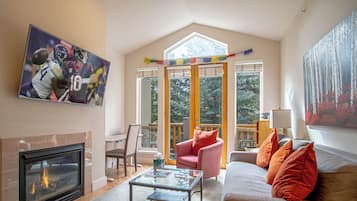 Condo, Multiple Beds, Patio, Mountain View (Snow Star Condo 24) | Living area | 42-inch flat-screen TV with digital channels