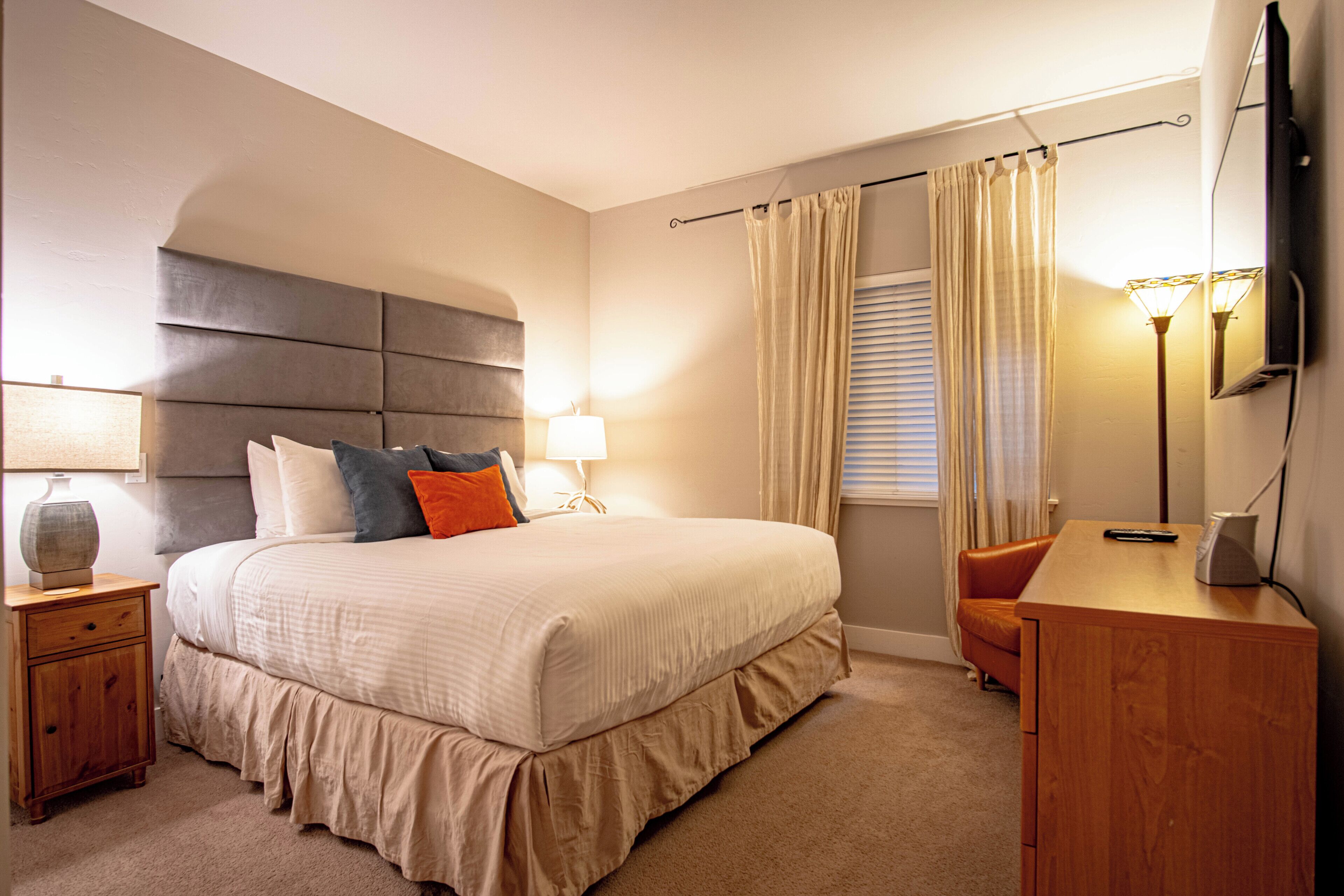 Condo, Plusieurs lits, patio, vue sur la montagne (Snow Star Condo 24) | 3 chambres, décor unique, ameublement unique, literie fournie