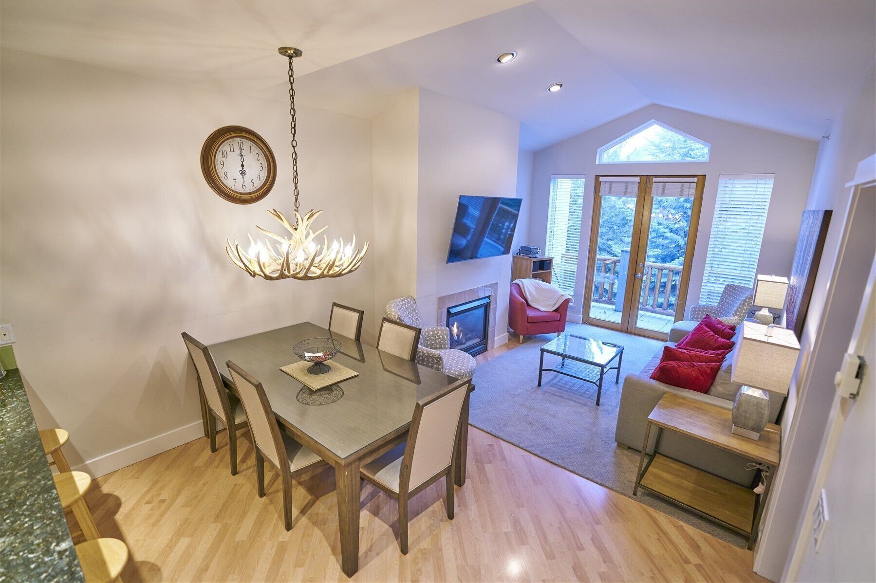 Condo, Multiple Beds, Patio, Mountain View (Snow Star Condo 24) | Living area | 42-inch flat-screen TV with digital channels