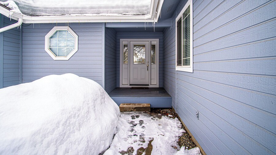 In the Heart of Hailey; Private Pet-friendly 3 Bedroom Home With Garage