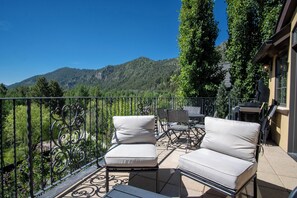 House, Multiple Beds, Patio, Mountain View (Chateau Du Soleil) | View from room