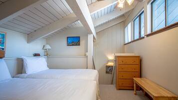 Appartement, Meerdere bedden, terras, uitzicht op bergen (Sun Valley Condo 112) | 2 slaapkamers, individueel gedecoreerd, individueel gemeubileerd