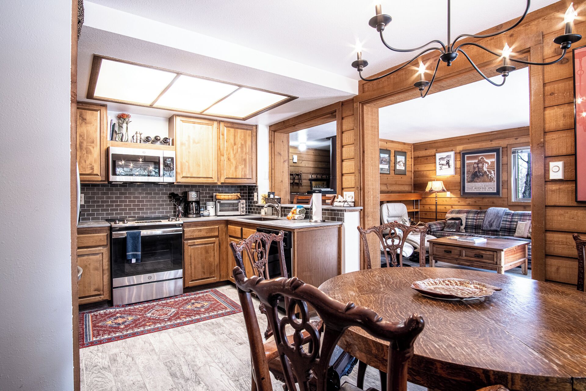 Condo, Multiple Beds, Fireplace, Mountain View (Bluff Condo 4123) | Private kitchen