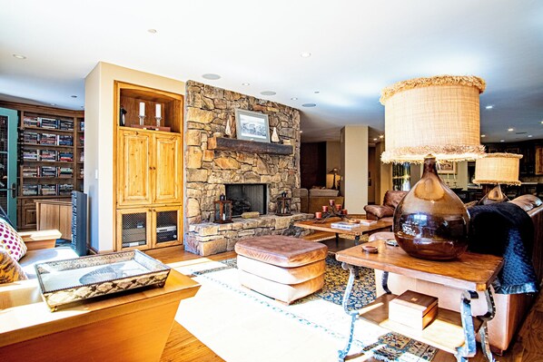 Condo, Multiple Beds, Patio, Mountain View (Baldy Vista at Warm Springs) | Interior