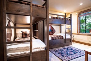 Condo, Multiple Beds, Patio, Mountain View (Baldy Vista at Warm Springs) | 3 bedrooms, individually decorated, individually furnished, bed sheets - Lux Baldy Vista at Warm Springs Home + Hot Tub - Walk to SV Ski Lifts (Ketchum)