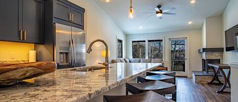 Condo, Multiple Beds, Patio, Mountain View (Warm Springs Retreat) | Private kitchen