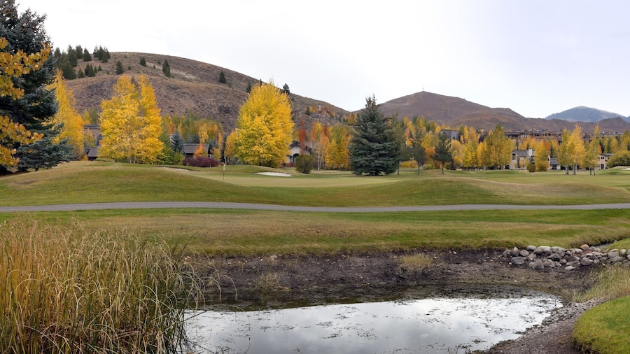 Warm Springs Retreat - Prime Location Near Downtown & Ski Lifts