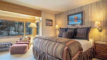 Condo, varias camas, patio, vista a la montaña (Andora Alpine Retreat) | 2 habitaciones, decoración personalizada y muebles diferentes