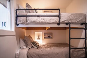 Condo, Multiple Beds, Patio, Mountain View (Bluff Condo 4138) | 1 bedroom, individually decorated, individually furnished