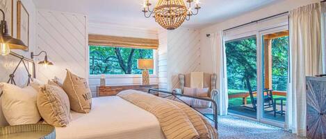 3 habitaciones, decoración personalizada y muebles diferentes