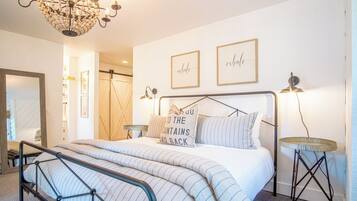 Appartement, meerdere bedden, balkon, uitzicht op bergen (Sunburst 33) | 3 slaapkamers, individueel gedecoreerd, individueel gemeubileerd