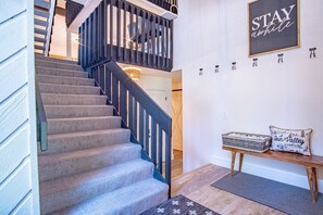 Condo, nhiều giường, ban công, quang cảnh núi (Sunburst 33) | Nội thất