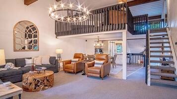 Condo, Multiple Beds, Balcony, Mountain View (Sunburst 33) | Living area | 42-inch flat-screen TV with digital channels