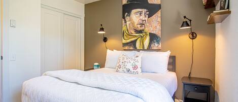 Íbúð - mörg rúm - arinn - fjallasýn (Sun Valley Condo 118) | 2 svefnherbergi, sérhannaðar innréttingar, sérvalin húsgögn, rúmföt